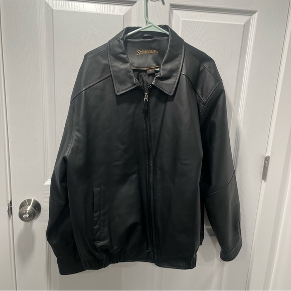 St. John's Bay Black Leather Bomber Jacket Genuine Leather Full Zip Pockets XXL - Picture 10 of 10
